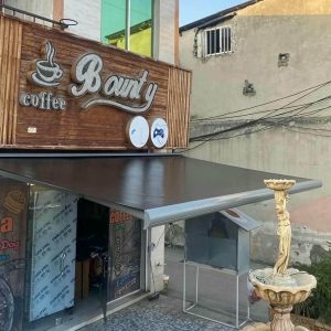 سایبان برقی با پوشش مناسب تراس خانه کاربردهای خانگی سایبان برقی