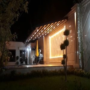 سقف برقی شیشهای لوکس با فریم مقاوم سقف برقی شیشهای لوکس