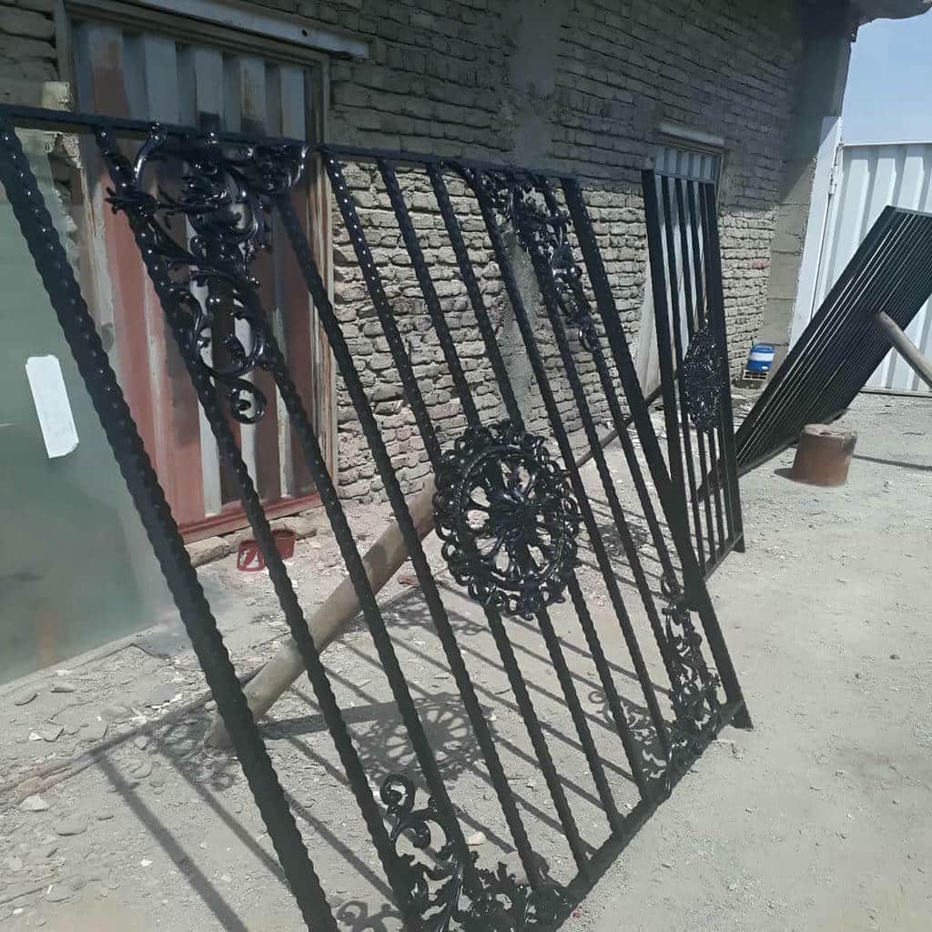 حفاظ پنجره فلزی راهکاری مطمئن برای افزایش امنیت پنجره های ساختمان