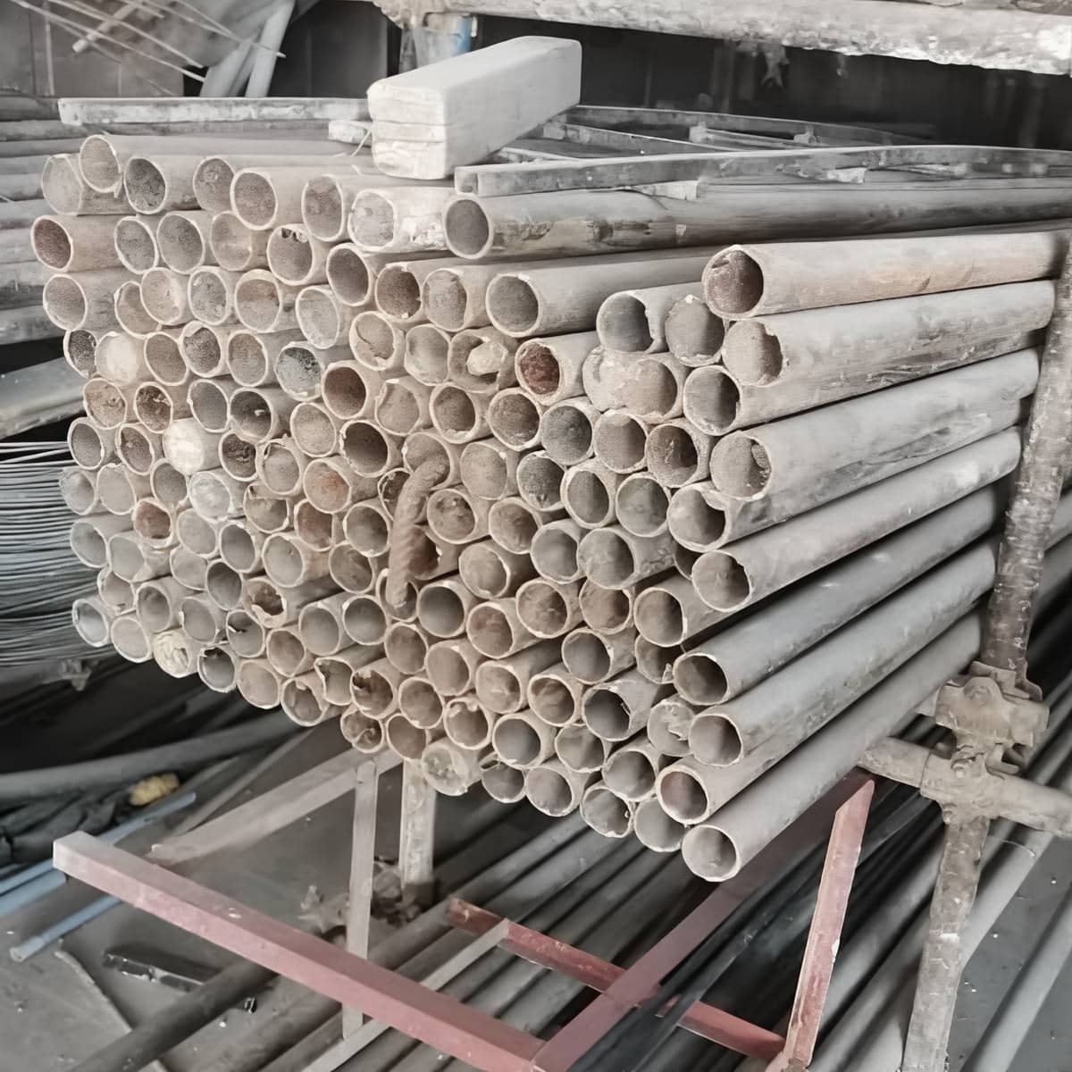 داربست هیئتی با سایه بان موقت برای فضای مراسم داربست هیئتی با سایه بان موقت برای فضای مراسم