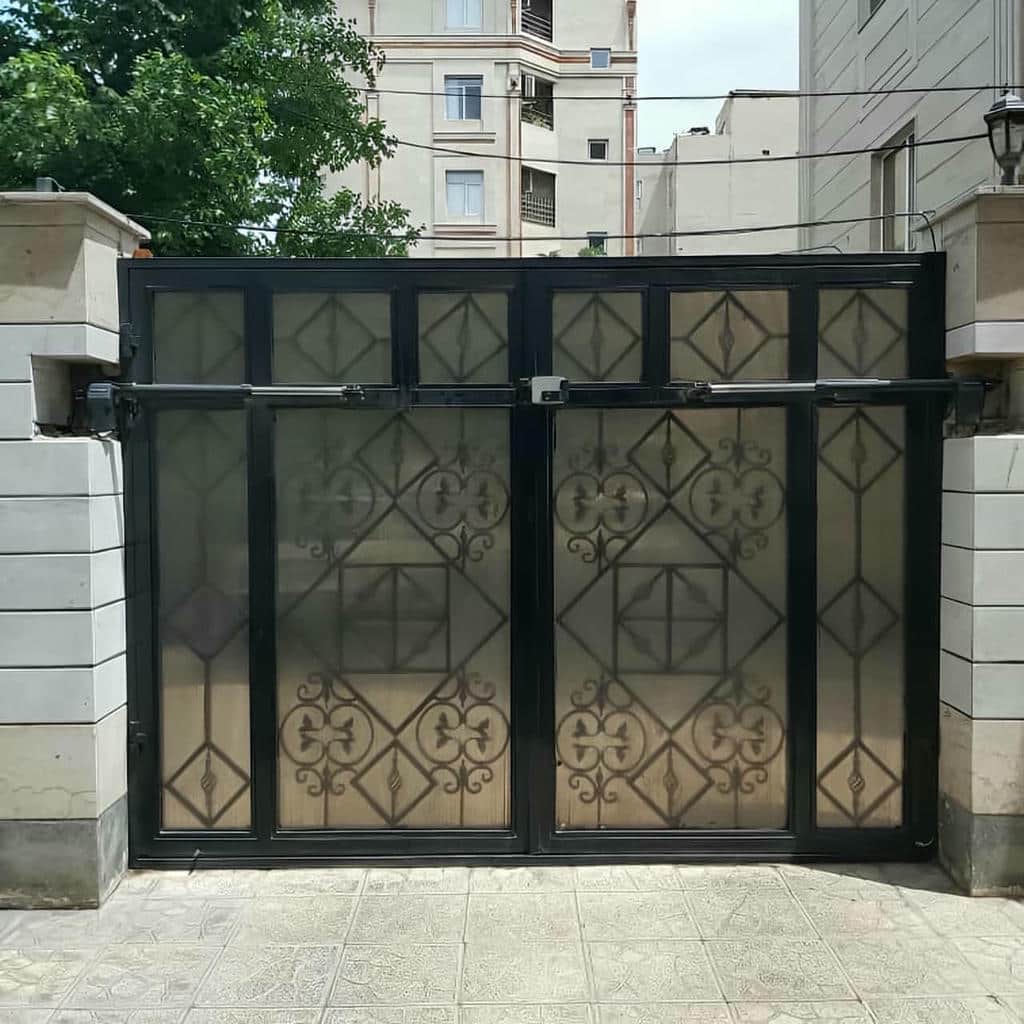 جک پارکینگی با تابلو فرمان و سیم کشی منظم جک پارکینگی با تابلو فرمان و سیم کشی منظم