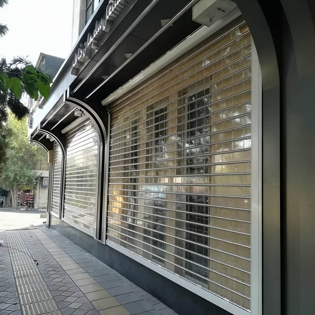 ساخت کرکره برقی مدرن نمای تجاری مناسب نمای مینیمال