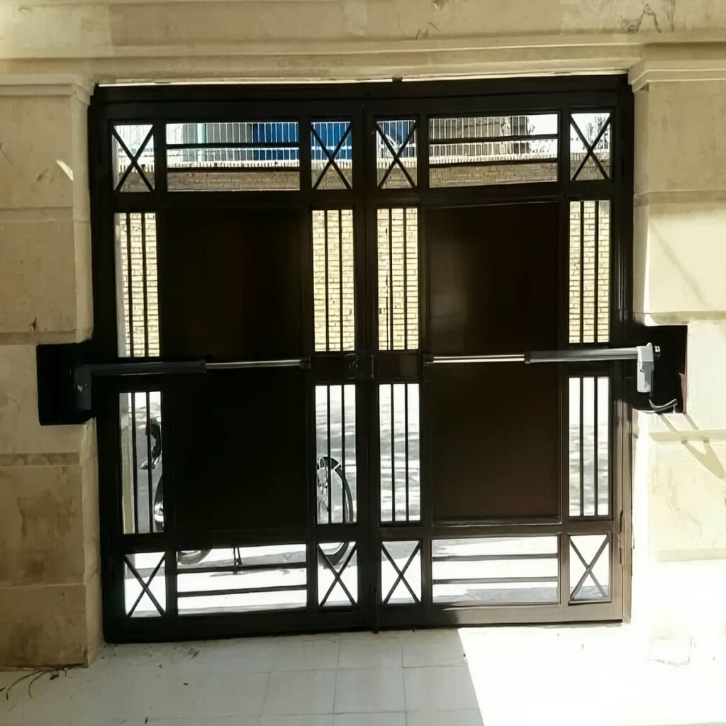 نصب جک درب پارکینگ سنگین کورس بلند با تنظیم توقف نرم