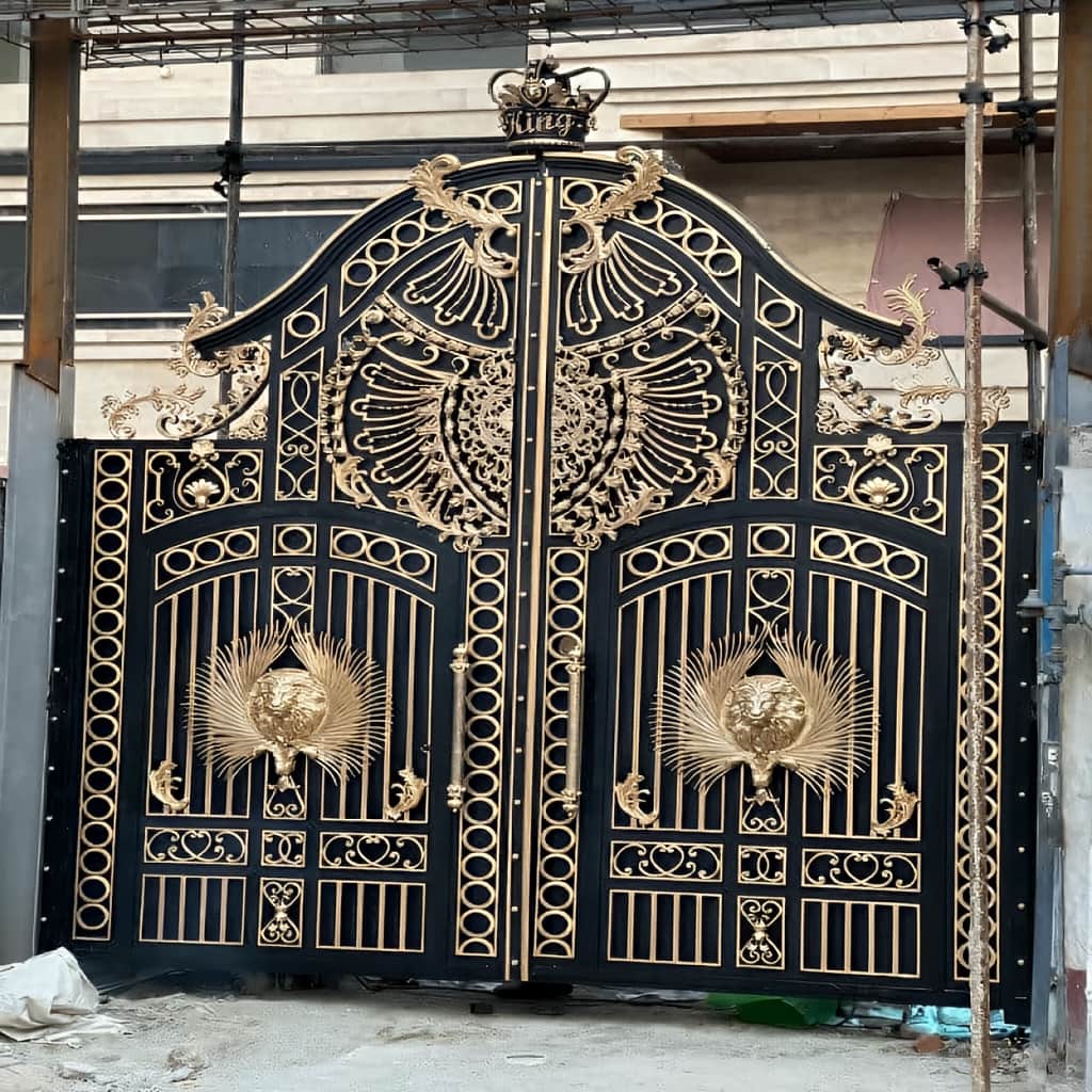 درب پارکینگ سنگین شاسی دوبل ورق دار با مقایسه حریم و امنیت