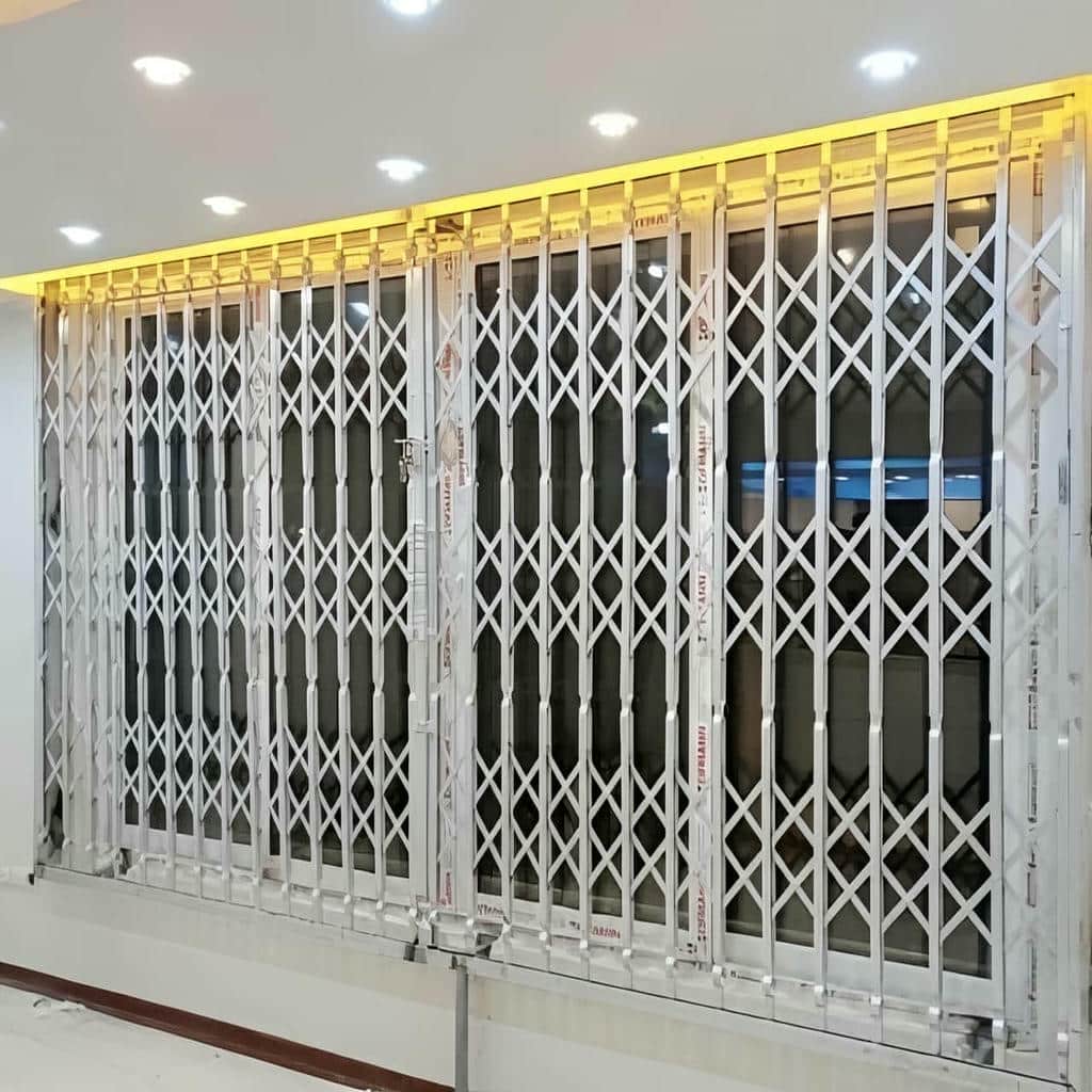 حفاظ پنجره آهنی پروفیلی بازشو مناسب