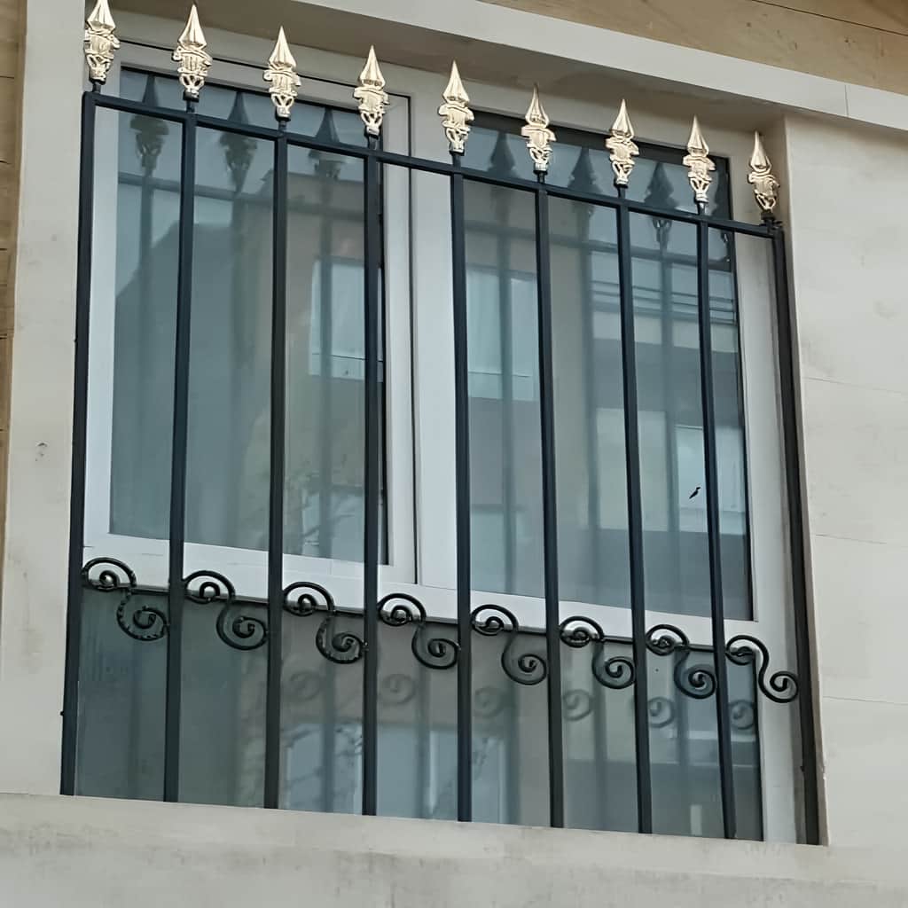مقایسه حفاظ پنجره در آبادان