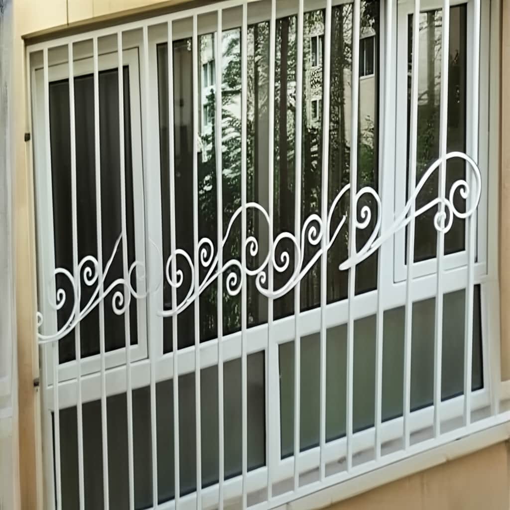 جزئیات حفاظ پنجره در گنبدکاووس