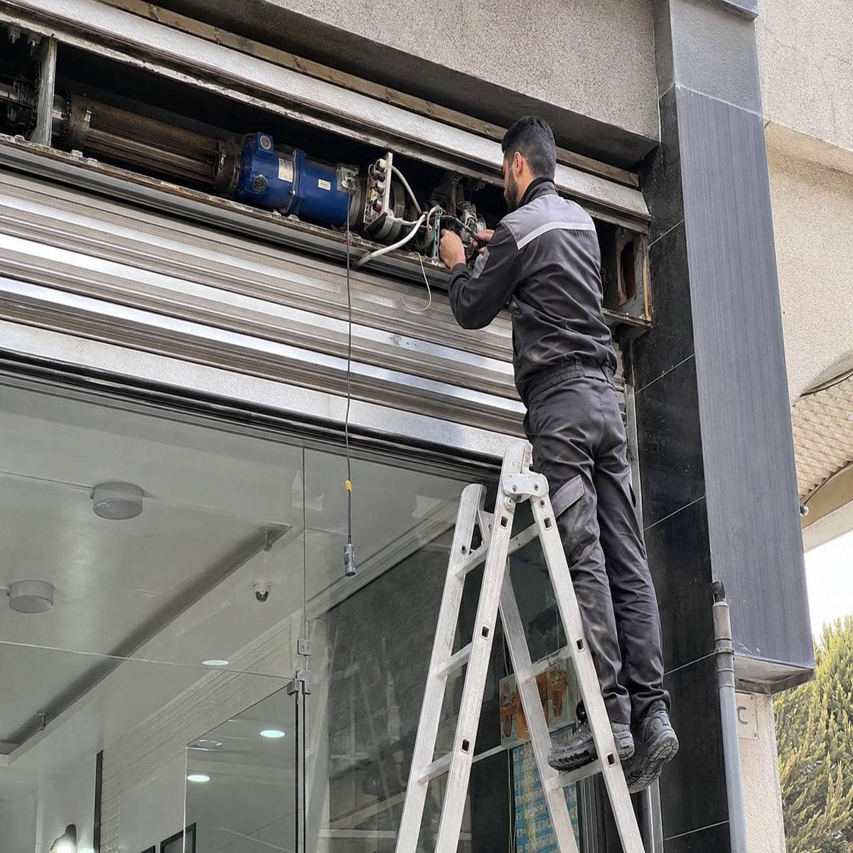 مشخصات کرکره برقی در اصفهان