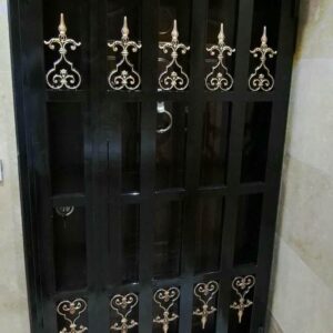 حفاظ آکاردئونی روی درب منزل
