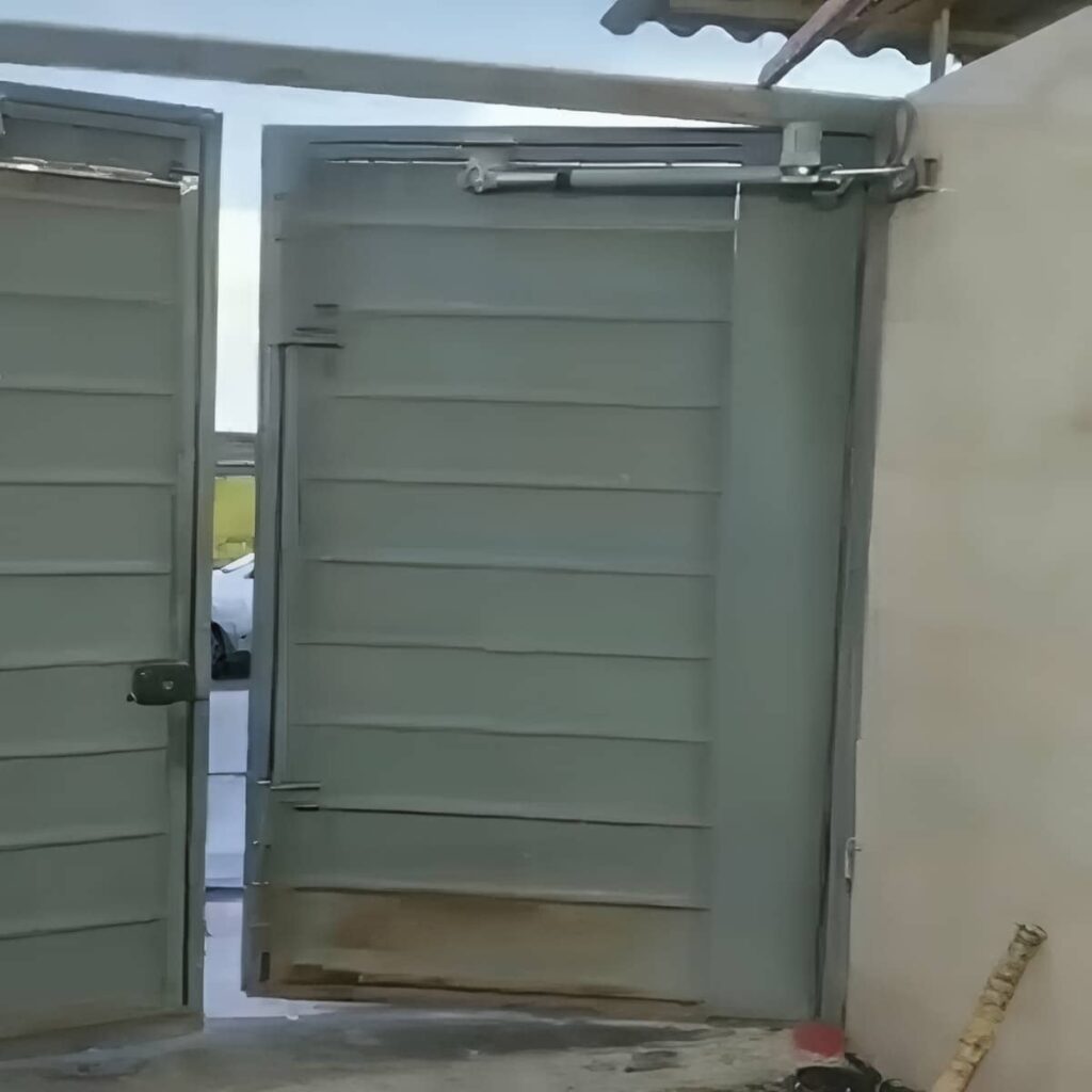 موتور درب پارکینگ بازویی آماده سفارش پروژه نوساز