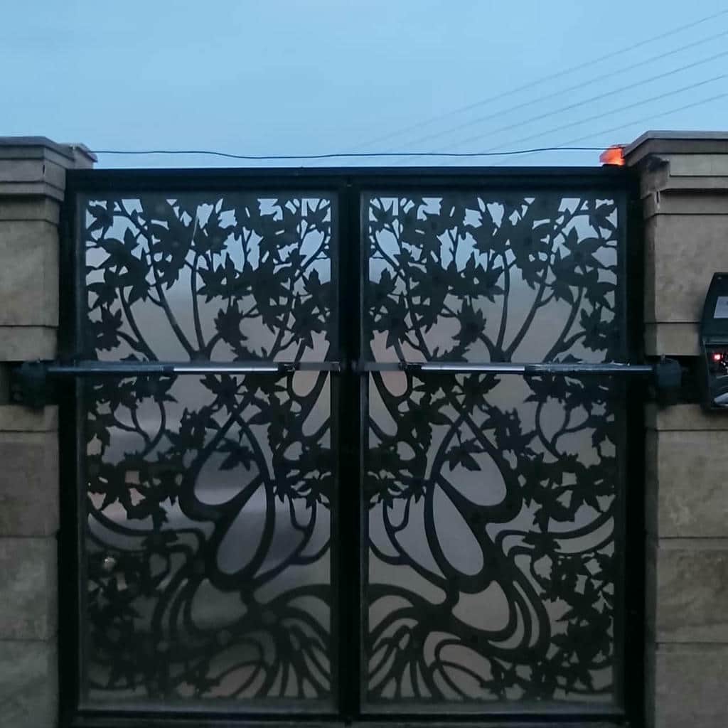 جک بازویی نصب شده روی درب با دهانه بزرگ