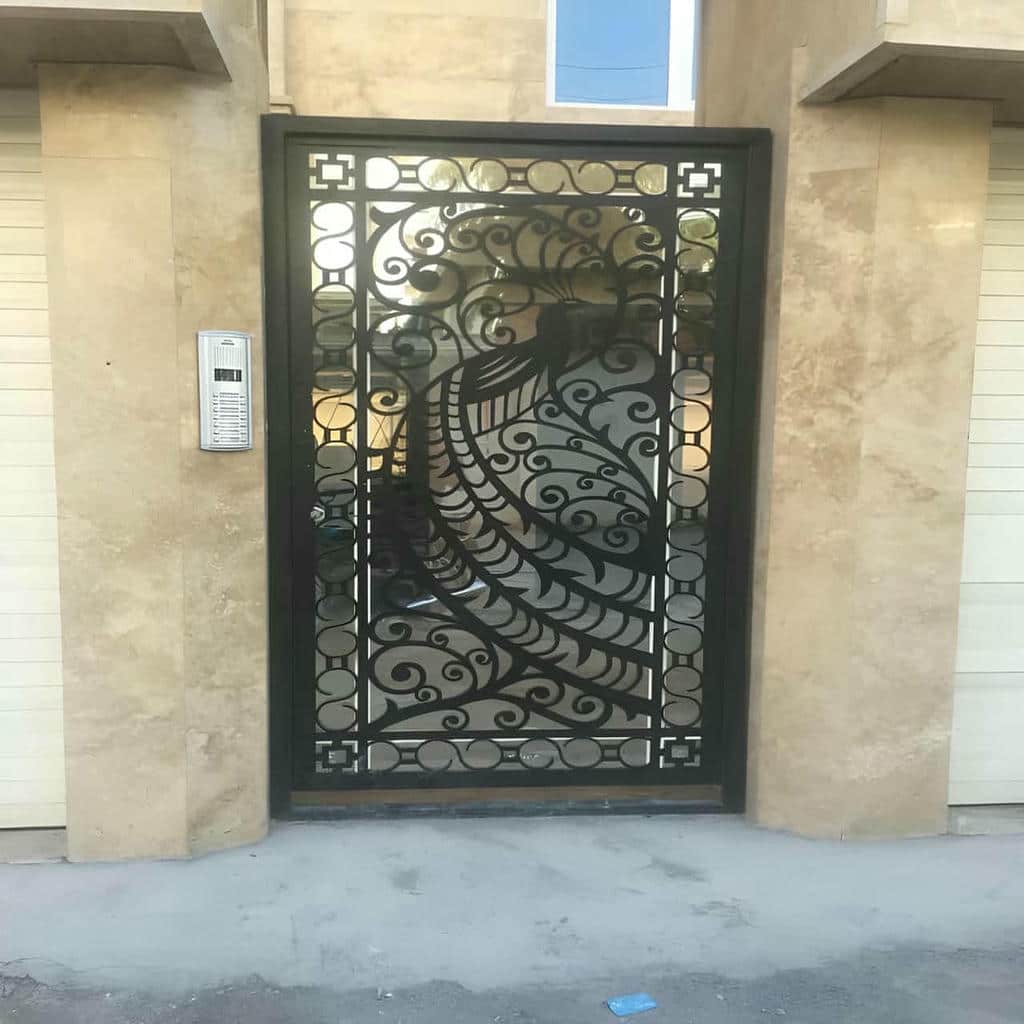 مشخصات درب حیاط در اهواز