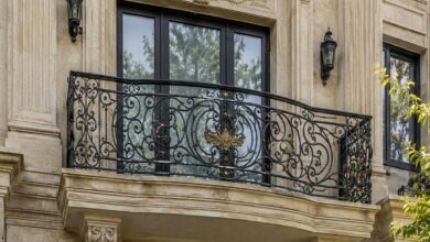 حفاظ بالکن با پوشش مناسب برای مقاومت در برابر باران