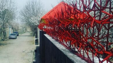 نصب گارد فلزی روی دیوار