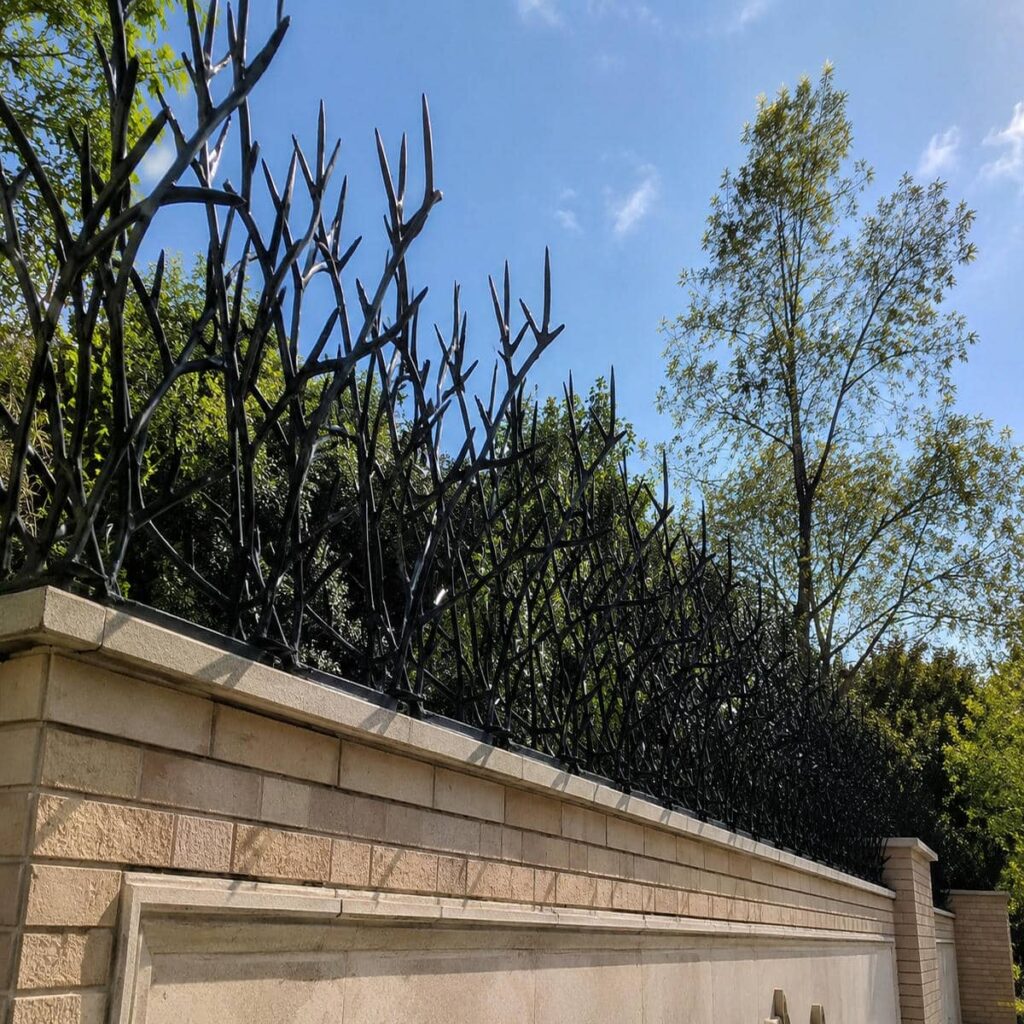 حفاظ دیوار فلزی نمای مسکونی