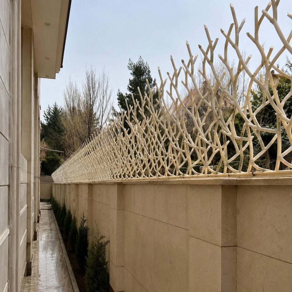 حفاظ سرنیزه ای استان مرکزی نمای بیرونی حفاظ سرنیزه ای استان مرکزی نمای بیرونی