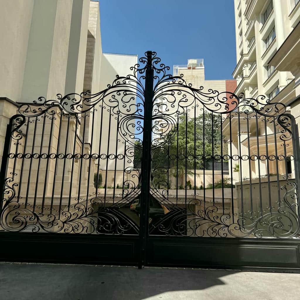 درب حیاط آهنی مقاوم برای فضای ویلایی استان سیستان و بلوچستان