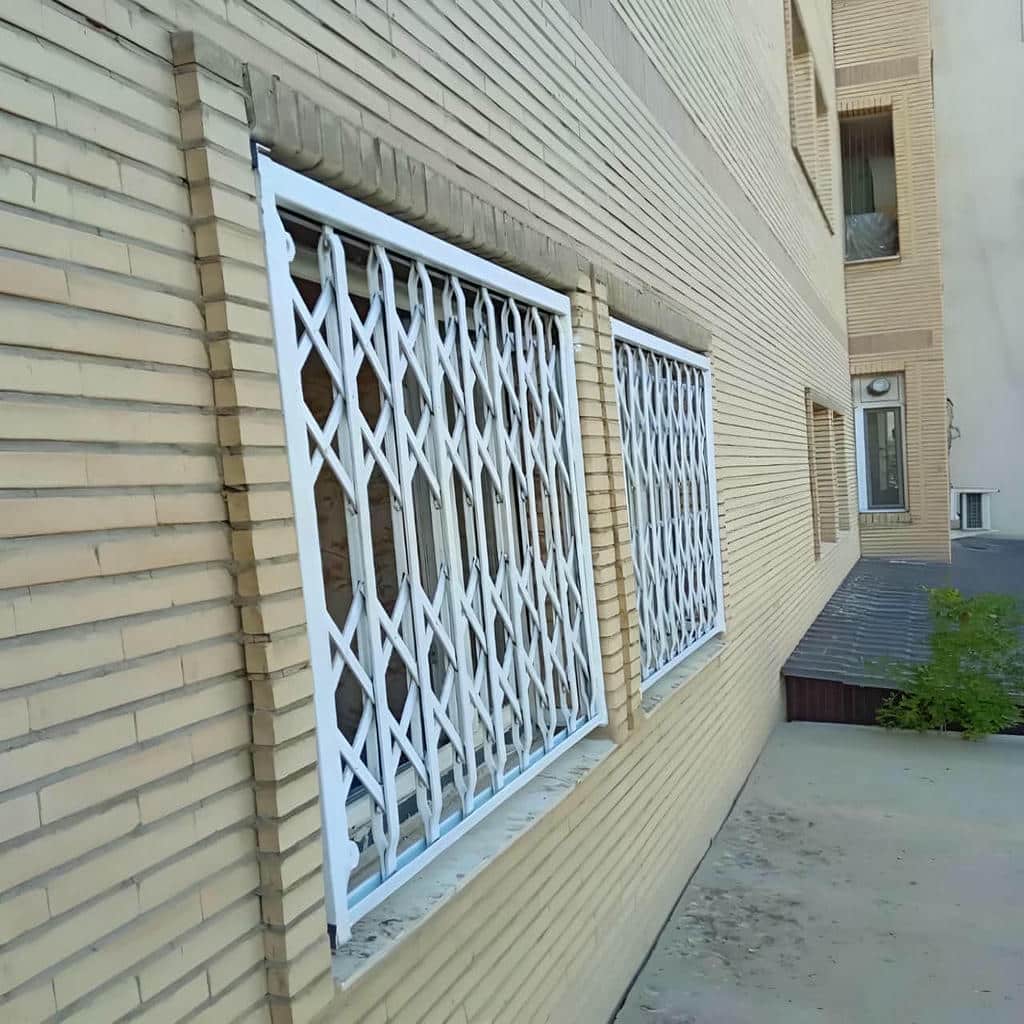 محافظ درب ورودی شهرکرد با ساختار مقاوم