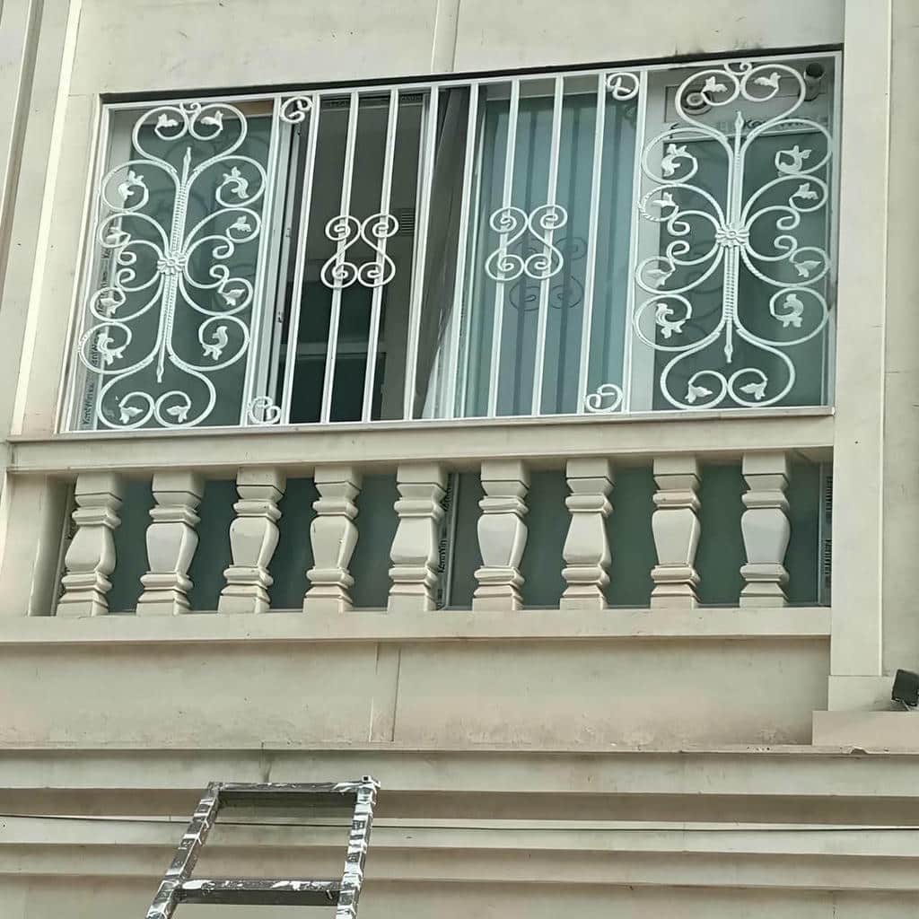 محافظ پنجره استان کرمانشاه نمونه اجرای مسکونی