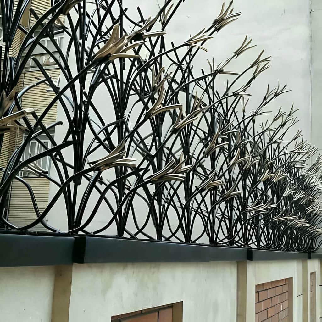 نرده حفاظ دیوار با پوشش رنگ مقاوم